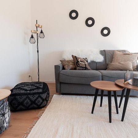 Bienvenue Chez Vous Tres Calme Et En Plein Centre Lägenhet Mantes-la-Jolie Exteriör bild